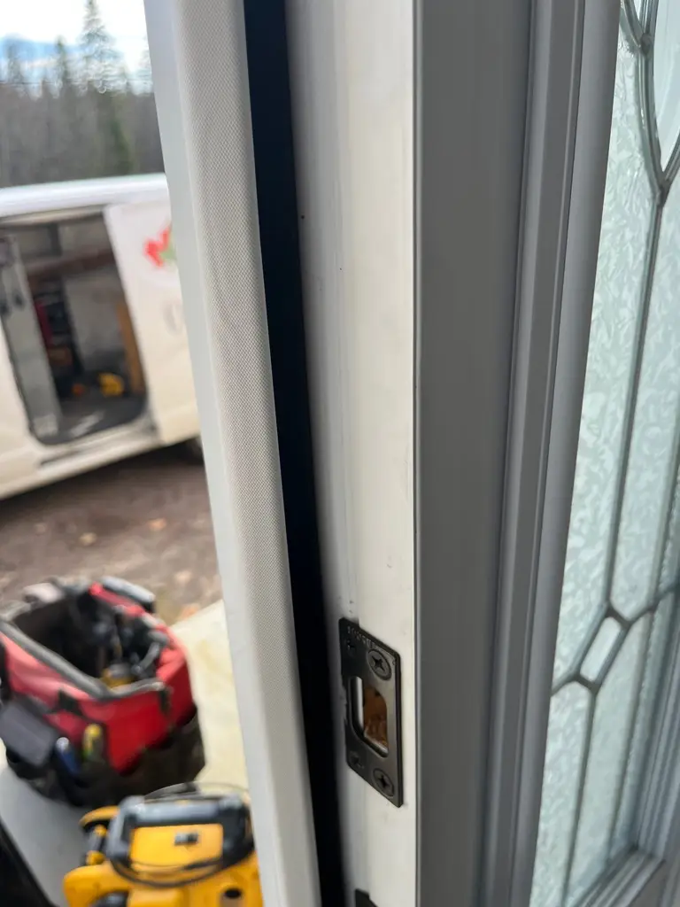 Exterior door weatherseal replacement Ottawa
