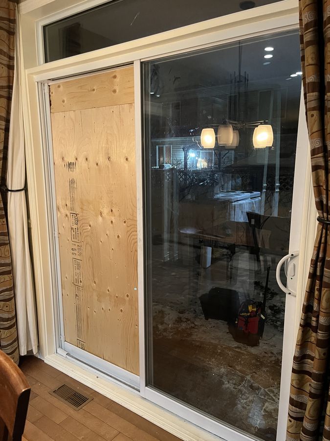 Emergency door board up service Ottawa 24/7 — Fix My Door Now Ottawa